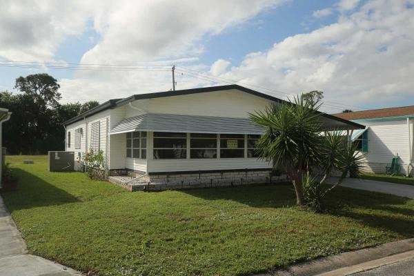 1982  Mobile Home For Sale