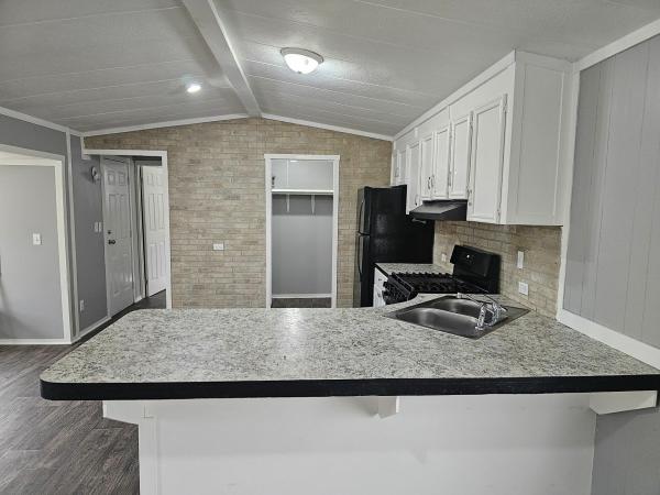 1985 Holly Park Inc Mobile Home For Sale