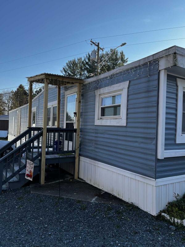 413 Saratoga Rd, Trlr 25 Glenville, NY MHVillage