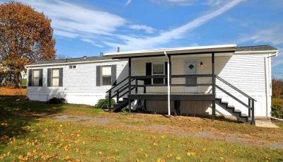 Mobile Home at 165 N Camp St Windsor, PA 17366