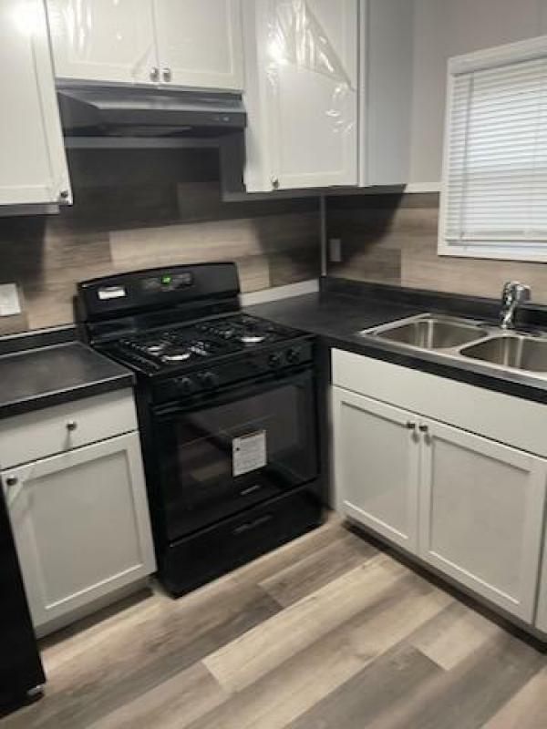 1969 Schult Mobile Home For Rent 2993 Curtis, D19 Des Plaines, IL