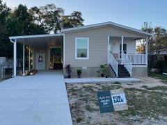 Photo 1 of 8 of home located at 530 NE 65th Ave Ocala, FL 34471