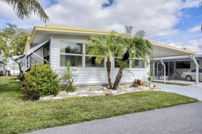 Mobile Home at 18675 U.s. Hwy 19 N. Lot 450 Clearwater, FL 33764