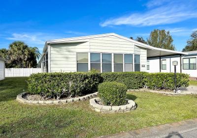 Mobile Home at 2379 Lakes Of Melbourne Dr Melbourne, FL 32904