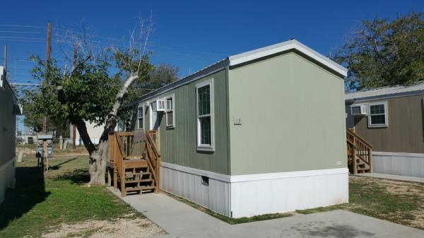 2012 Athens Park Homes Mobile Home For Rent