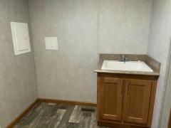 Photo 3 of 20 of home located at 511 Applewood Dr. Lockport, NY 14094