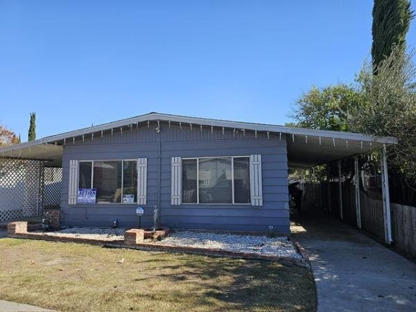 1976 FASHION MANOR Mobile Home For Sale