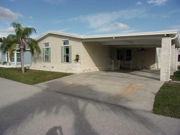 Photo 1 of 2 of home located at 708 El Presidente Arcadia, FL 34266