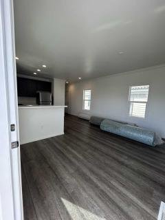 Photo 5 of 27 of home located at 17705 South Western Avenue #61 Gardena, CA 90248