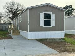 Photo 5 of 22 of home located at 4808 S. Elwood Ave., #102 Tulsa, OK 74107