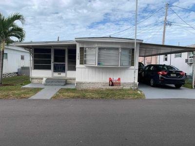 Mobile Home at 2291 Gulf To Bay Blvd, Lot 126 Clearwater, FL 33765