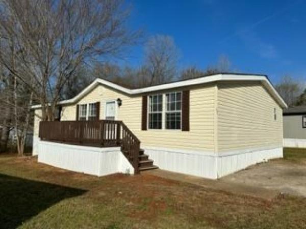 2006 Cappaert Mfg Housing Mobile Home For Rent