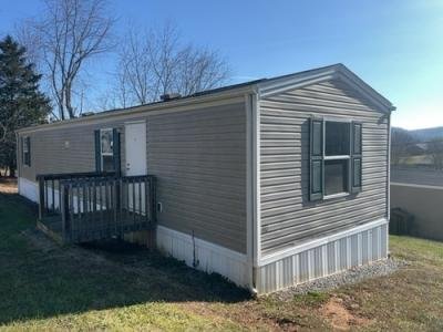 Mobile Home at 7047 Carters Valley Church Hill, TN 37642