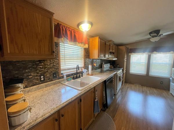 1999 SCHULT Mobile Home For Sale | 5006 Forburg Ct Sterling Heights, MI