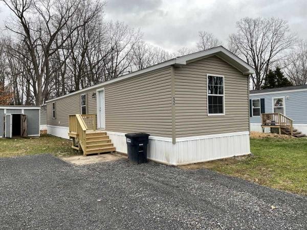 2022 Colony A12033P Manufactured Home