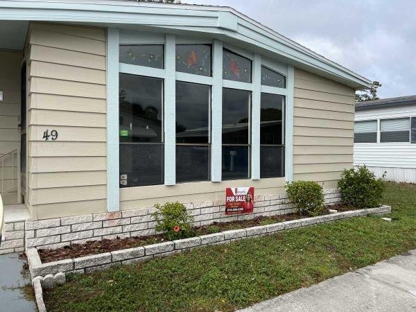 Photo 1 of 2 of home located at 100 N Hampton Road, Lot 49 Clearwater, FL 33759