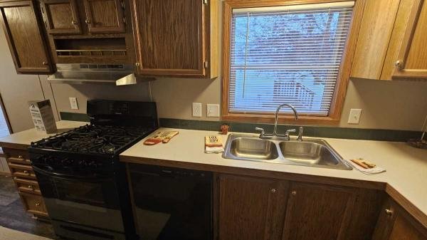 2001 Schult Mobile Home For Sale