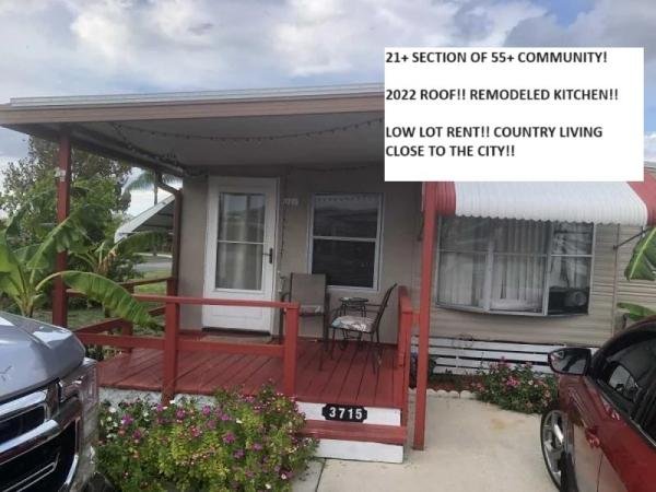 Photo 2 of 2 of home located at 3715 Hula Circle Ruskin, FL 33570