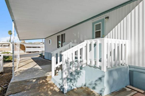 1969 Broadmore Manufactured Home