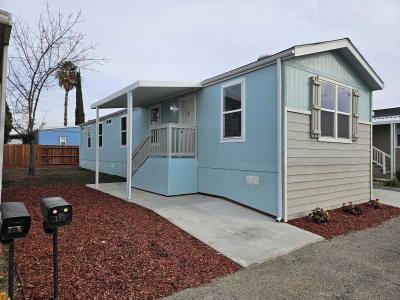 Mobile Home at 415 N. Akers St. #122 Visalia, CA 93291