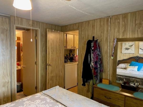 1983 Palm Harbor Manufactured Home