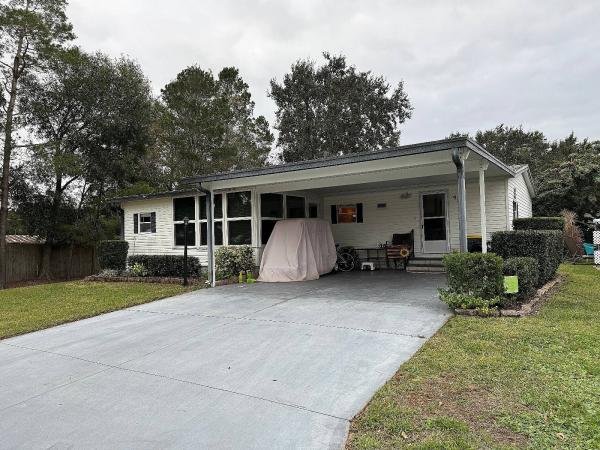 Photo 1 of 2 of home located at 937 Ridge Dr. Auburndale, FL 33823