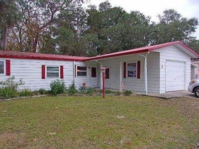 Mobile Home at 9701 E Hwy 25, Lot 17 Belleview, FL 34420