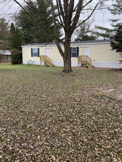 Mobile Home at 340 E Levi Lee Rd Warsaw, IN 46582