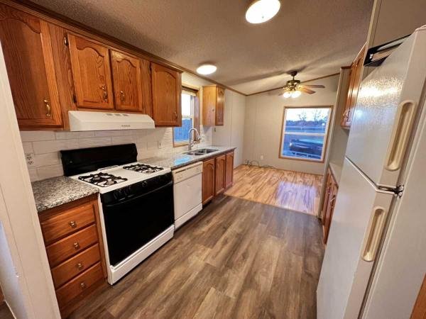 2000 Highland Mobile Home For Sale