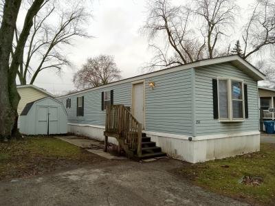 Mobile Home at 294 Walnut Justice, IL 60458
