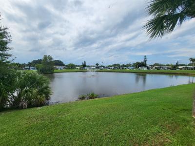 Photo 4 of 16 of home located at 413 Union St Vero Beach, FL 32966