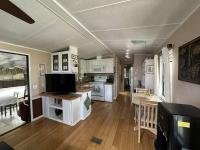 1988 Park Manufactured Home
