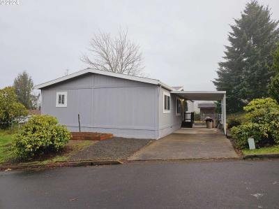 Mobile Home at 14960 S Fox Pointe Dr Oregon City, OR 97045