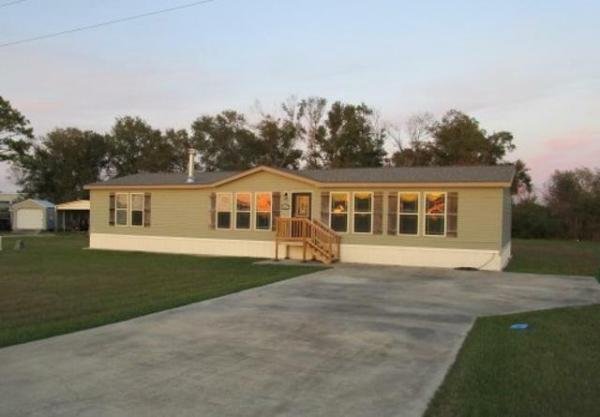 Photo 1 of 2 of home located at 1215 N Bridlewood Dr Lake Charles, LA 70615