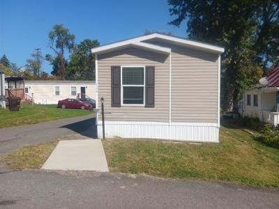 Mobile Home at 124 Williamsburg Road Imperial, PA 15126