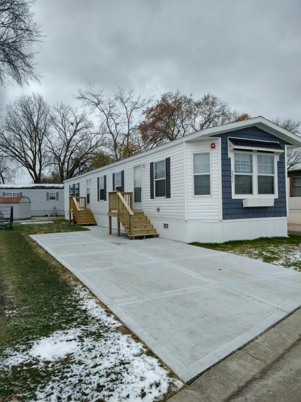 2024 Adventure Homes Mobile Home For Sale or Rent 8800 S. Harlem Ave
