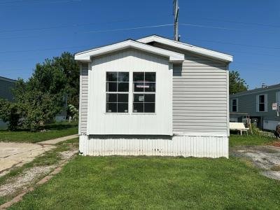 Mobile Home at 790 Maple Justice, IL 60458