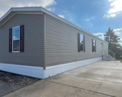 Mobile Home at 9607 Chickadee Ct Freeland, MI 48623