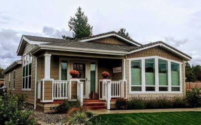 Mobile Home at 3966 S. Pacific Hwy, #76 Medford, OR 97501