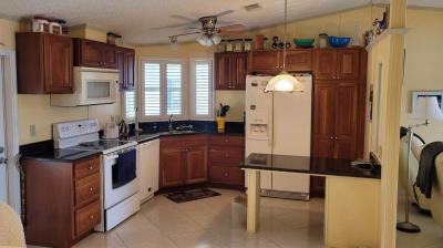 Photo 5 of 18 of home located at 502 Tall Oak Rd Naples, FL 34113