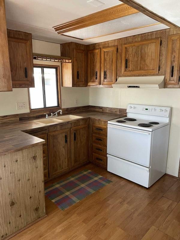 1982 Traveleez Mobile Home For Sale