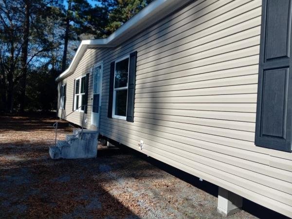 Photo 1 of 1 of home located at 3263 Highway 301 South Latta, SC 29565