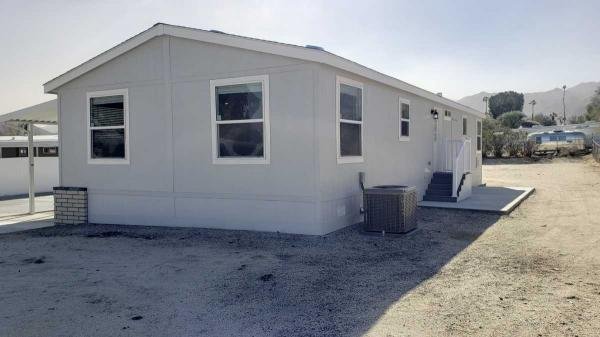 2023 Fleetwood 220CL24563L Manufactured Home