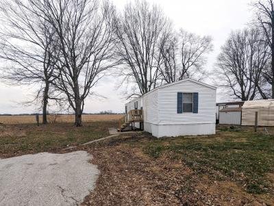 Mobile Home at 37 Loraine Drive Galesburg, IL 61401