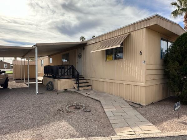 1979 Skyline Hillcrest Manufactured Home