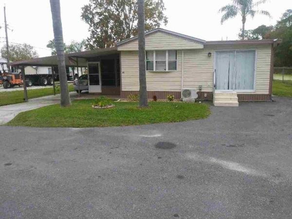 Photo 1 of 2 of home located at 425 Harvey  Road Lakeland, FL 33815