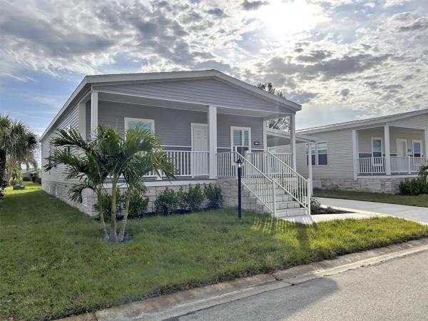 2023 Palm Harbor Legend 340LD28522A Jenkins Manufactured Home