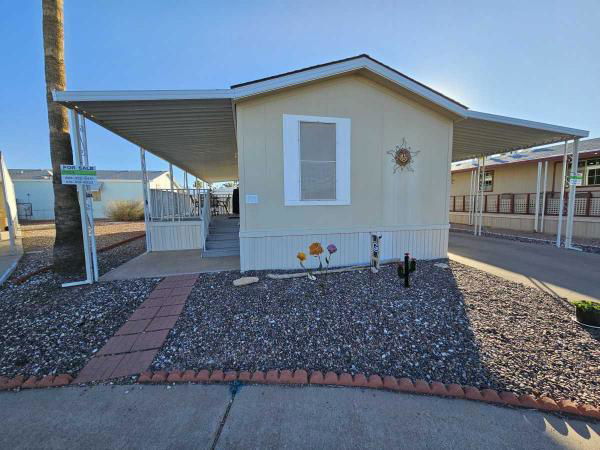 2005 Schultz Manufactured Home