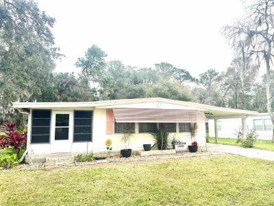 Mobile Home at 9705 Hickory Hollow Rd Lot 5 Leesburg, FL 34788