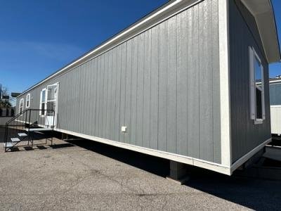 Mobile Home at 16219 I-10 East Channelview, TX 77530